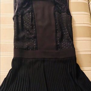 Black sleeveless top